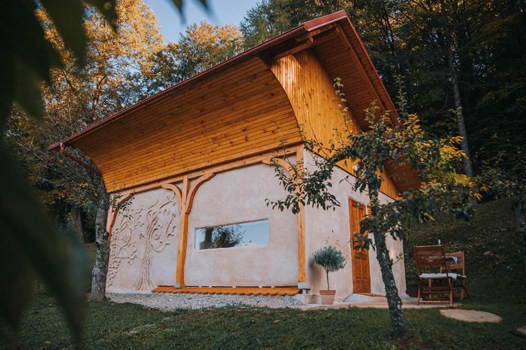 Apartamento Sleeping With Bees - Tourist Farm Muha Grosuplje Exterior foto
